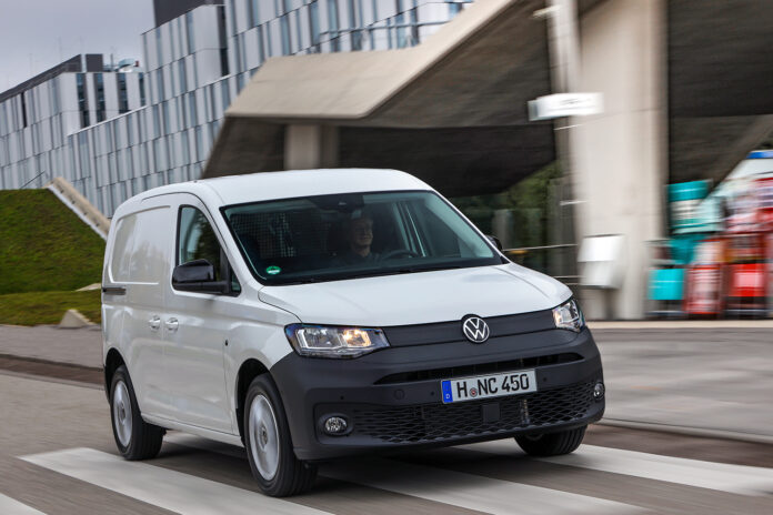 autoreport-caddy-cargo-05