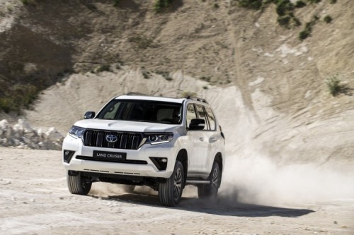 toyota-land-cruiser-1