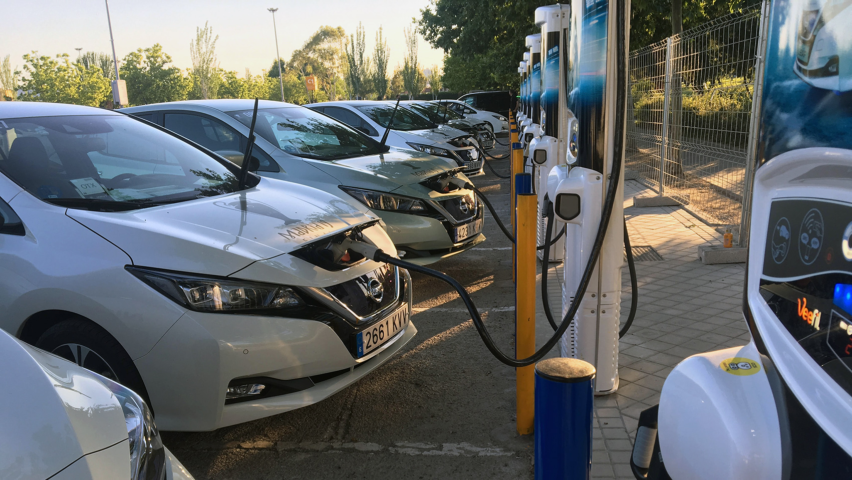 El eléctrico de ocasión eleva sus ventas un 52% y su precio baja por primera vez de 31.000 euros