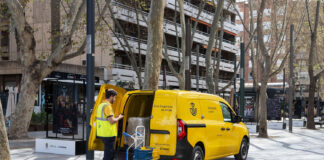 Correos amplía su flota 0 emisiones con 100 nuevos Renault Kangoo furgón E-Tech eléctricos