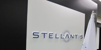 El Ministerio de Defensa adjudica a Stellantis una flota de 100 vehículos híbridos por valor de 3,5 millones de euros