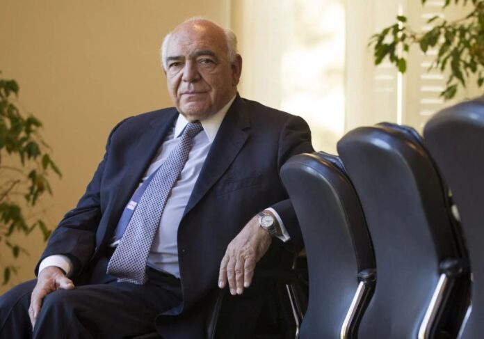 ignacio-bayon-ministro-kwIG-U602396241582w7D-1200x840diario_abc