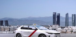 Toyota añade el bZ4X a su oferta de modelos para los servicios de taxi de Madrid y Barcelona