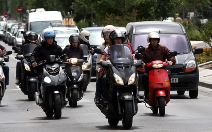 Motos-Detalle700
