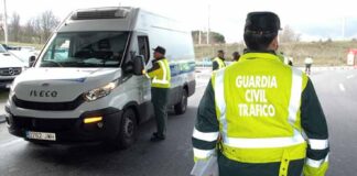 El 71% de incremento de fallecidos fuerza a la DGT a llevar a cabo una campaña de control de las furgonetas de reparto